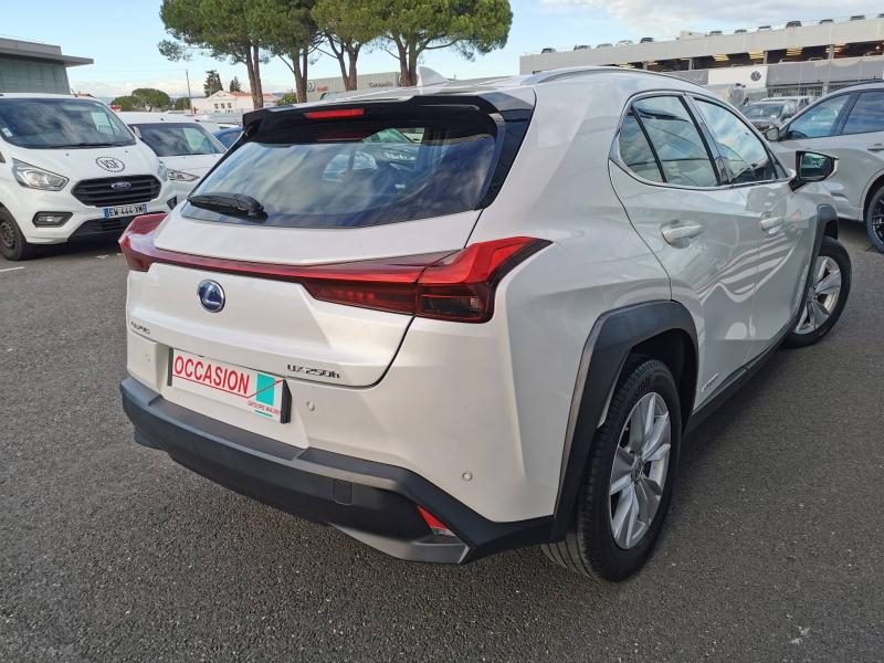 LEXUS UX d’occasion à vendre à DRAGUIGNAN chez VAGNEUR (Photo 4)