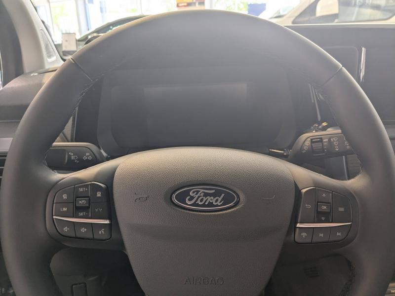 FORD Tourneo Courier d’occasion à vendre à DRAGUIGNAN chez VAGNEUR (Photo 15)