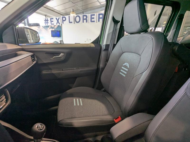 FORD Tourneo Courier d’occasion à vendre à DRAGUIGNAN chez VAGNEUR (Photo 19)