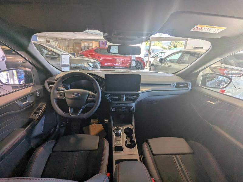 FORD Kuga d’occasion à vendre à DRAGUIGNAN chez VAGNEUR (Photo 13)