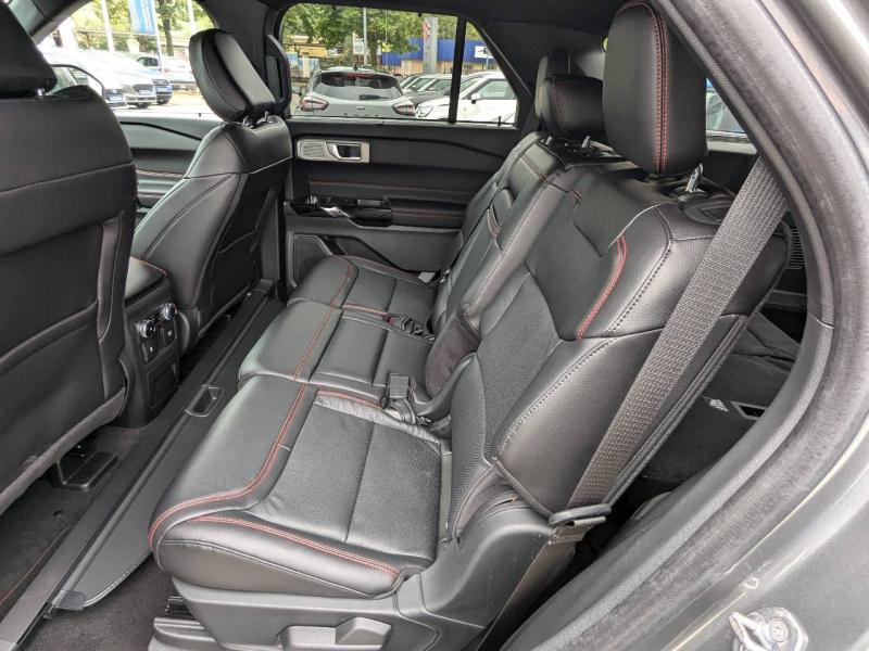 FORD Explorer d’occasion à vendre à DRAGUIGNAN chez VAGNEUR (Photo 12)