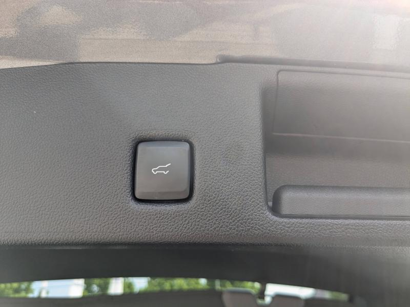 FORD Kuga d’occasion à vendre à DRAGUIGNAN chez VAGNEUR (Photo 13)