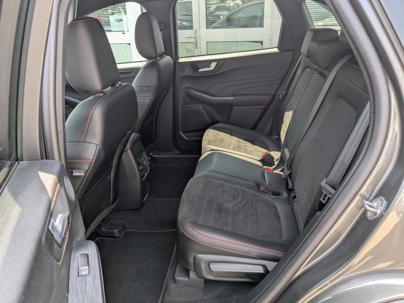 FORD Kuga d’occasion à vendre à DRAGUIGNAN chez VAGNEUR (Photo 15)