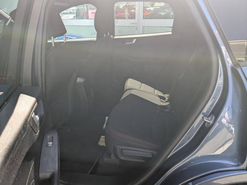 FORD Kuga d’occasion à vendre à DRAGUIGNAN chez VAGNEUR (Photo 13)