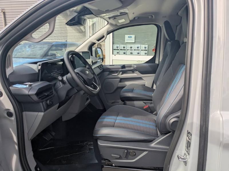 FORD Transit Custom Fg VUL d’occasion à vendre à DRAGUIGNAN chez VAGNEUR (Photo 12)