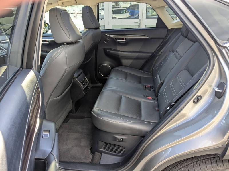 LEXUS NX d’occasion à vendre à DRAGUIGNAN chez VAGNEUR (Photo 15)