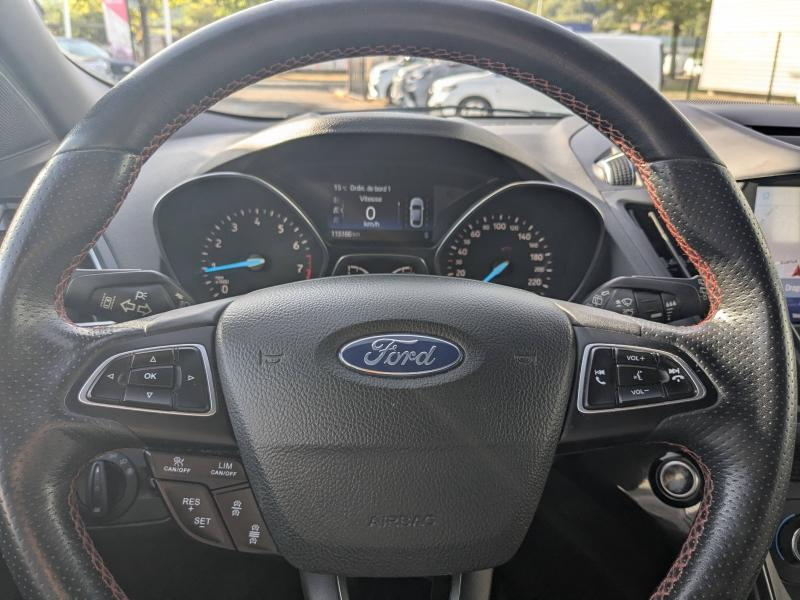 FORD Kuga d’occasion à vendre à DRAGUIGNAN chez VAGNEUR (Photo 16)