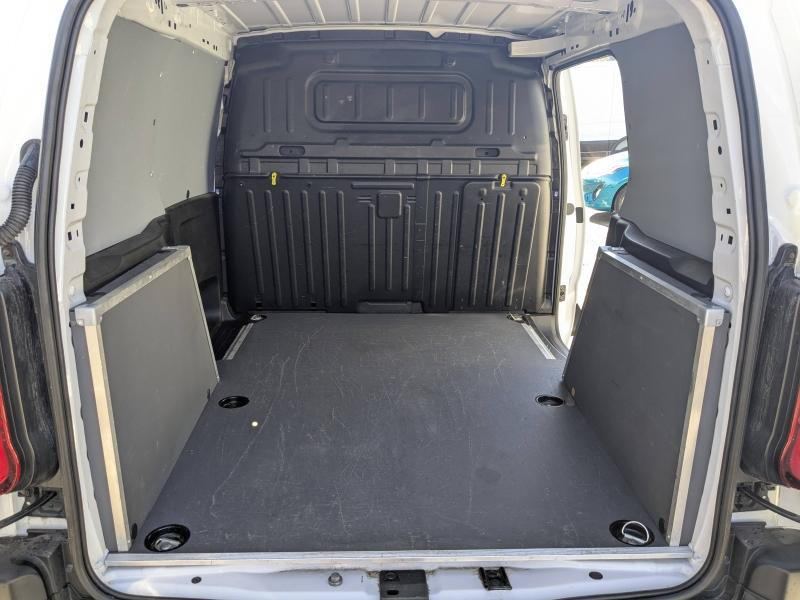 agency.seo.links.detann.title CITROEN Berlingo Van VUL d’occasion à vendre à DRAGUIGNAN chez VAGNEUR (Photo 12)