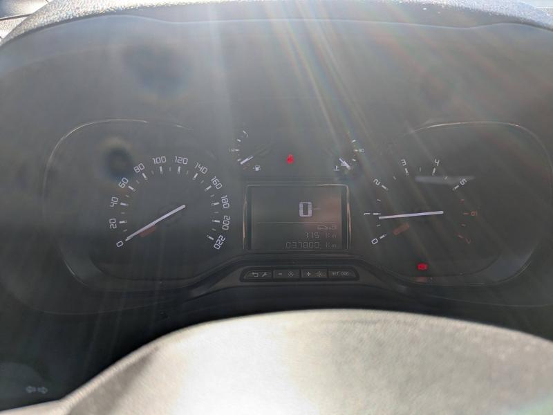 agency.seo.links.detann.title CITROEN Berlingo Van VUL d’occasion à vendre à DRAGUIGNAN chez VAGNEUR (Photo 15)