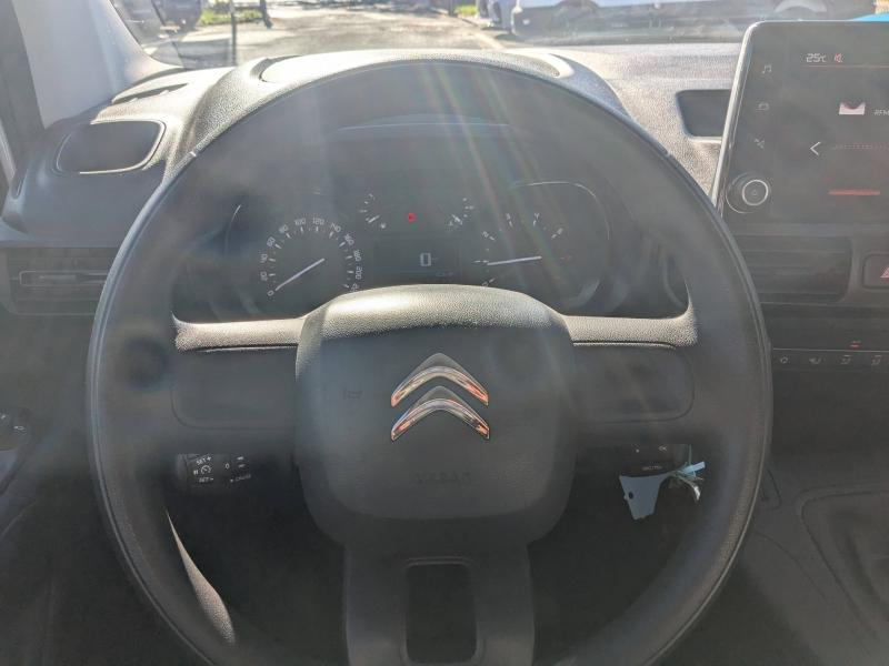 agency.seo.links.detann.title CITROEN Berlingo Van VUL d’occasion à vendre à DRAGUIGNAN chez VAGNEUR (Photo 16)