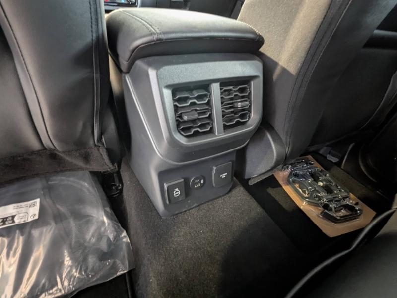 FORD Ranger VUL d’occasion à vendre à DRAGUIGNAN chez VAGNEUR (Photo 10)