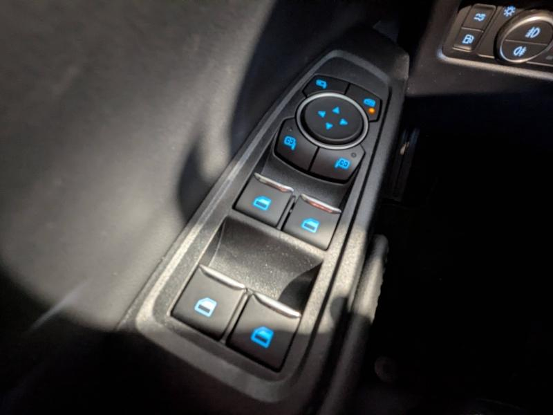 FORD Ranger VUL d’occasion à vendre à DRAGUIGNAN chez VAGNEUR (Photo 13)