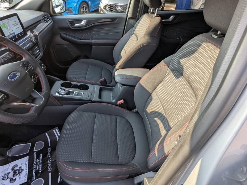 FORD Kuga d’occasion à vendre à DRAGUIGNAN chez VAGNEUR (Photo 10)