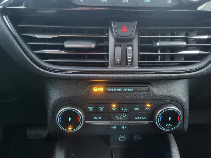 FORD Kuga d’occasion à vendre à DRAGUIGNAN chez VAGNEUR (Photo 19)