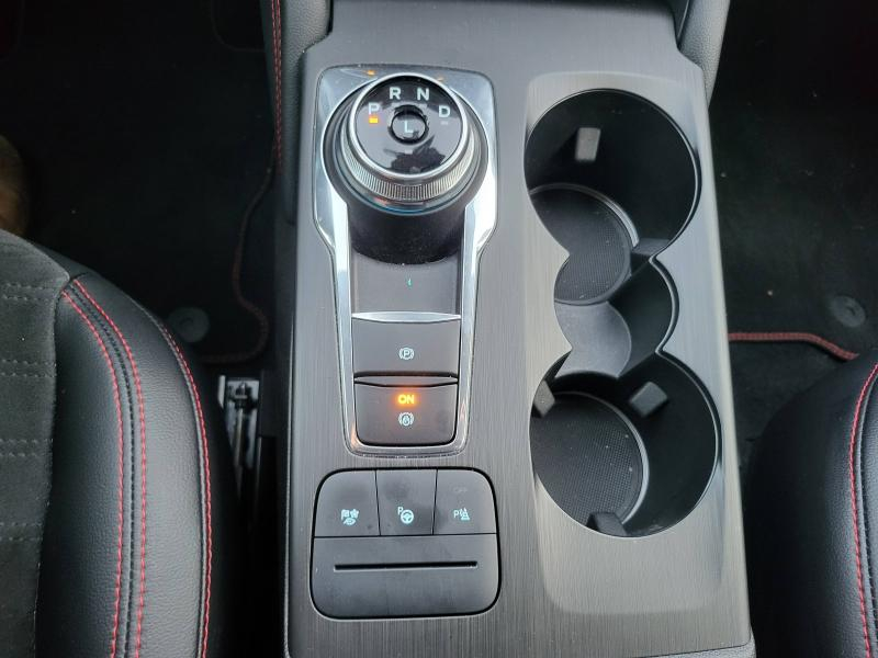 FORD Kuga d’occasion à vendre à DRAGUIGNAN chez VAGNEUR (Photo 20)