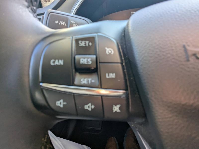 FORD Focus d’occasion à vendre à DRAGUIGNAN chez VAGNEUR (Photo 17)