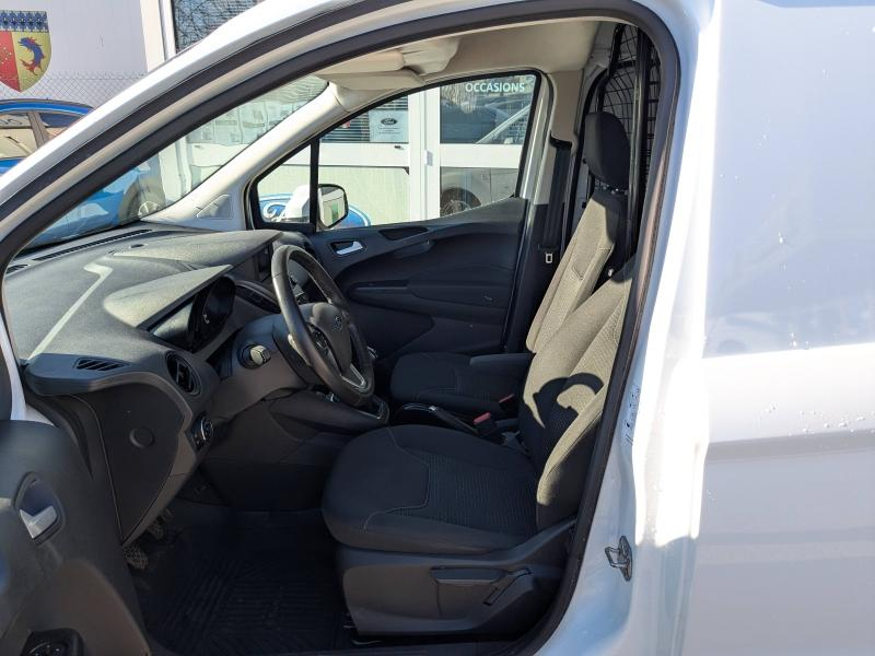 FORD Transit Courier VUL d’occasion à vendre à DRAGUIGNAN chez VAGNEUR (Photo 12)