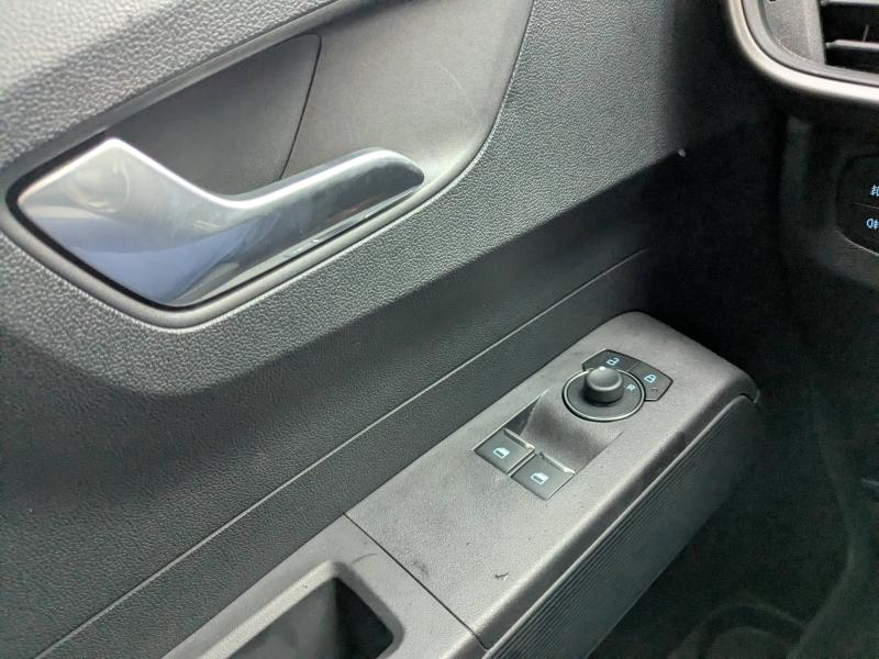 FORD Transit Courier VUL d’occasion à vendre à DRAGUIGNAN chez VAGNEUR (Photo 16)