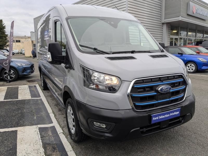 FORD Transit 2T Fg VUL d’occasion à vendre à DRAGUIGNAN chez VAGNEUR (Photo 3)