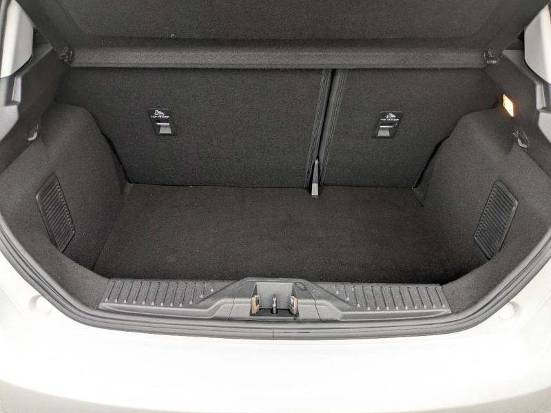 FORD Fiesta d’occasion à vendre à DRAGUIGNAN chez VAGNEUR (Photo 5)