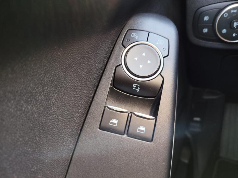 FORD Fiesta d’occasion à vendre à DRAGUIGNAN chez VAGNEUR (Photo 10)