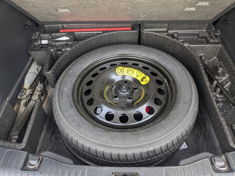 FORD Kuga d’occasion à vendre à DRAGUIGNAN chez VAGNEUR (Photo 12)