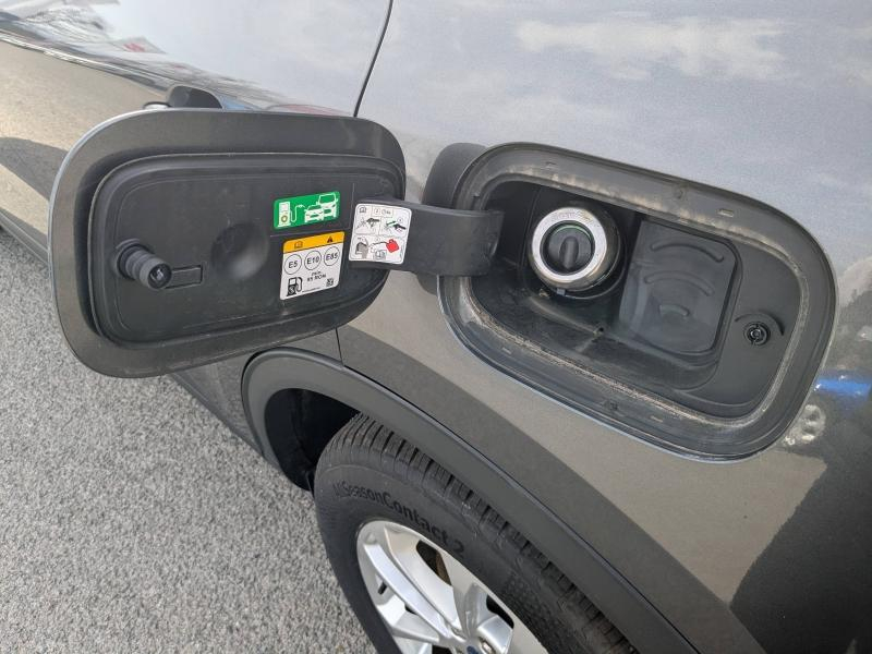 FORD Kuga d’occasion à vendre à DRAGUIGNAN chez VAGNEUR (Photo 13)