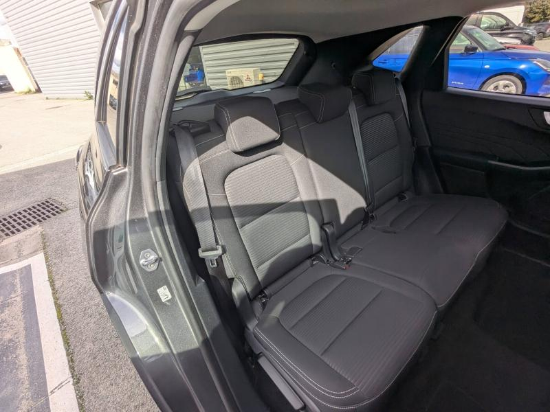 FORD Kuga d’occasion à vendre à DRAGUIGNAN chez VAGNEUR (Photo 8)