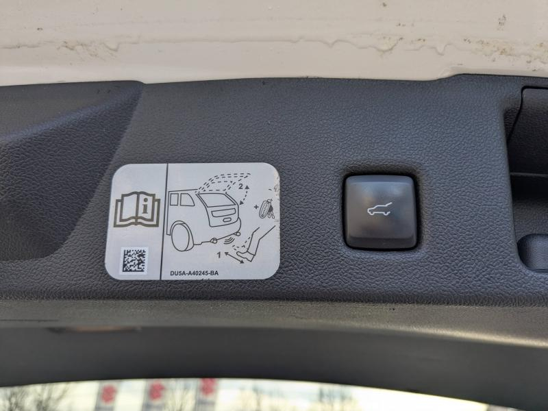 FORD Kuga d’occasion à vendre à DRAGUIGNAN chez VAGNEUR (Photo 9)