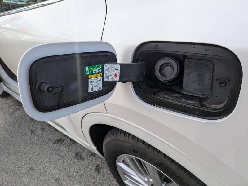 FORD Kuga d’occasion à vendre à DRAGUIGNAN chez VAGNEUR (Photo 12)