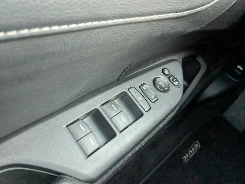 HONDA Civic d’occasion à vendre à DRAGUIGNAN chez VAGNEUR (Photo 15)