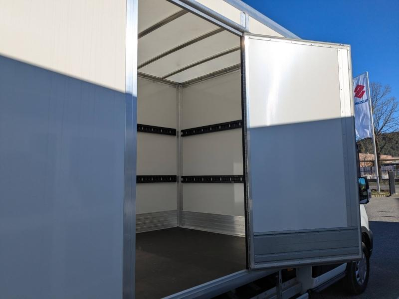 FORD Transit 2T Fg VUL d’occasion à vendre à DRAGUIGNAN chez VAGNEUR (Photo 6)