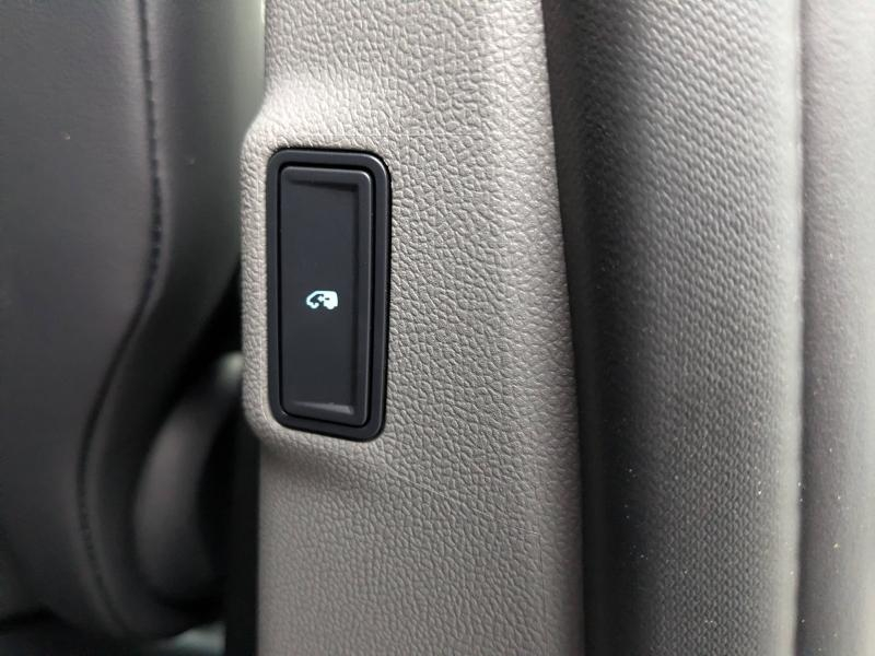 FORD Tourneo Custom d’occasion à vendre à DRAGUIGNAN chez VAGNEUR (Photo 11)