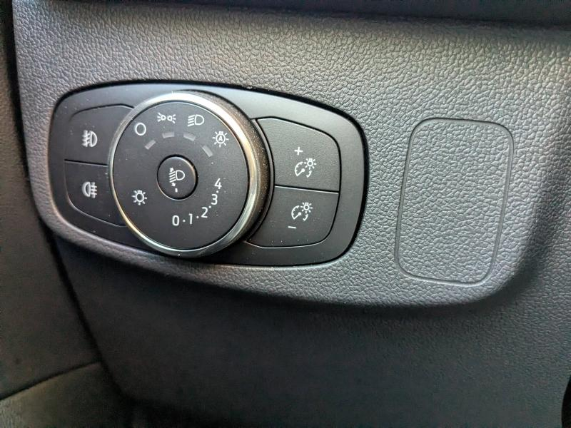 FORD Focus Active d’occasion à vendre à DRAGUIGNAN chez VAGNEUR (Photo 14)