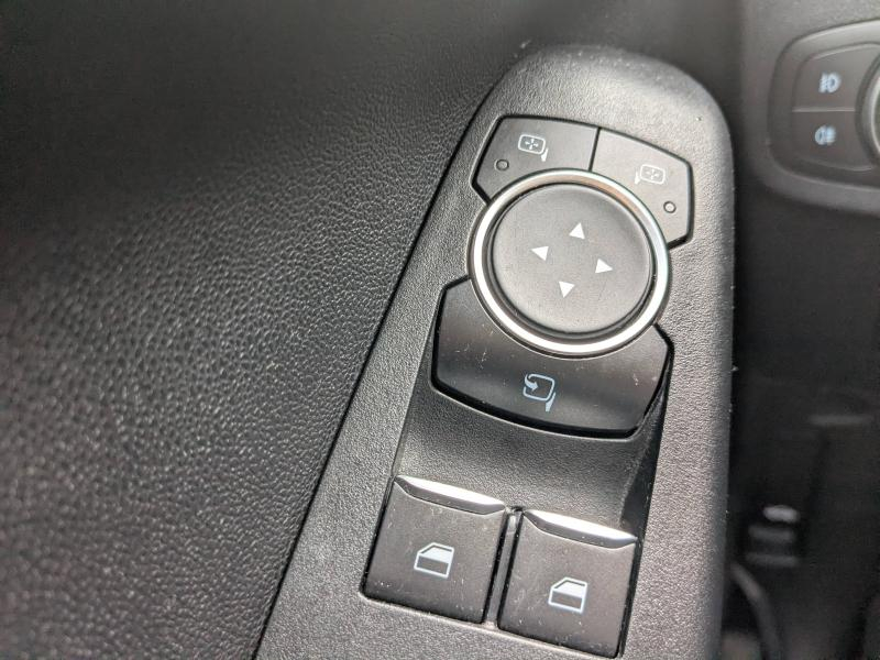 FORD Fiesta d’occasion à vendre à DRAGUIGNAN chez VAGNEUR (Photo 14)