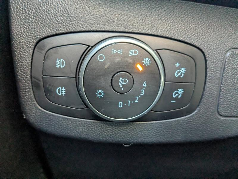 FORD Puma d’occasion à vendre à DRAGUIGNAN chez VAGNEUR (Photo 16)