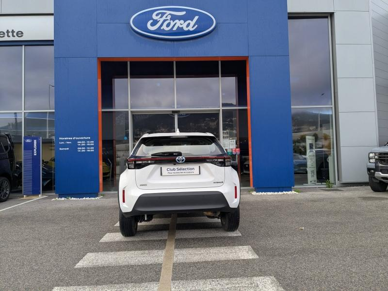 TOYOTA Yaris Cross d’occasion à vendre à DRAGUIGNAN chez VAGNEUR (Photo 6)