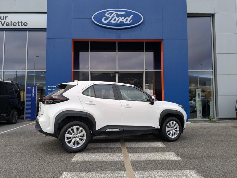 TOYOTA Yaris Cross d’occasion à vendre à DRAGUIGNAN chez VAGNEUR (Photo 7)