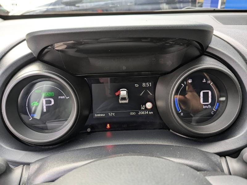 TOYOTA Yaris Cross d’occasion à vendre à DRAGUIGNAN chez VAGNEUR (Photo 9)