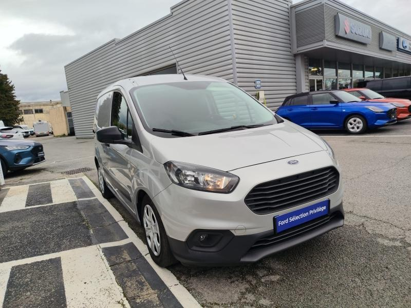 FORD Transit Courier VUL d’occasion à vendre à DRAGUIGNAN chez VAGNEUR (Photo 4)